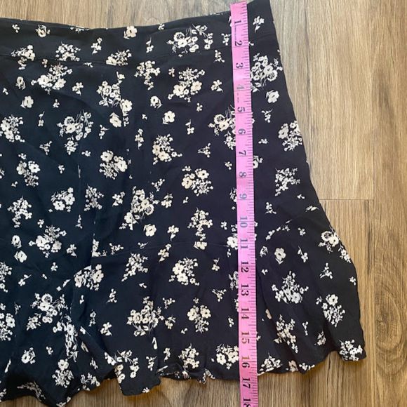 Free People Floral Ryanne Mini Skirt 8 - Picture 8 of 9